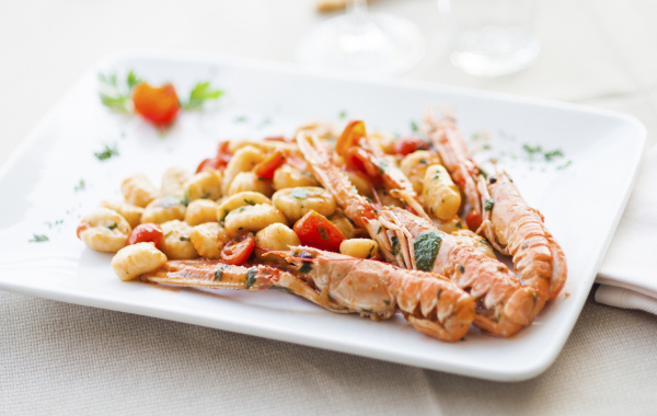 Menu di PESCE x 2 persone "Scampi e Branzino" -50% di sconto