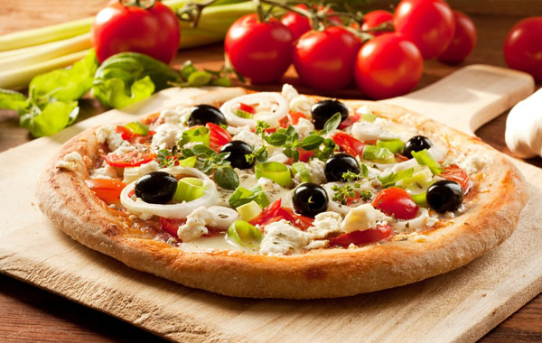 Pizza VEGANA con farine integrali, bibita e caffè -46% di sconto