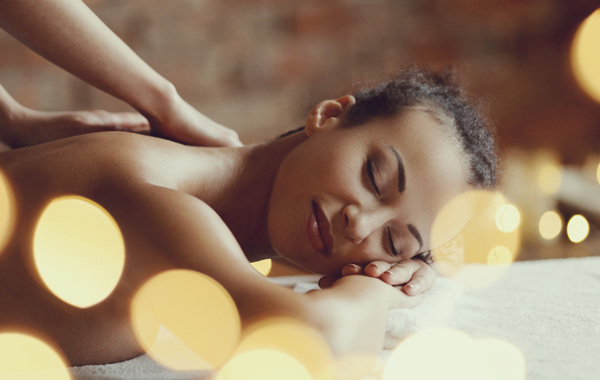 3 Trattamenti a scelta tra decontratturante, drenante o relax -72% di sconto